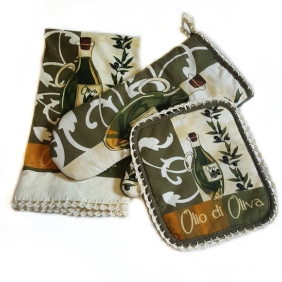 Handmade Crocheted Top Dish Towel Kitchen Set of 3 - Picture 8 of 8